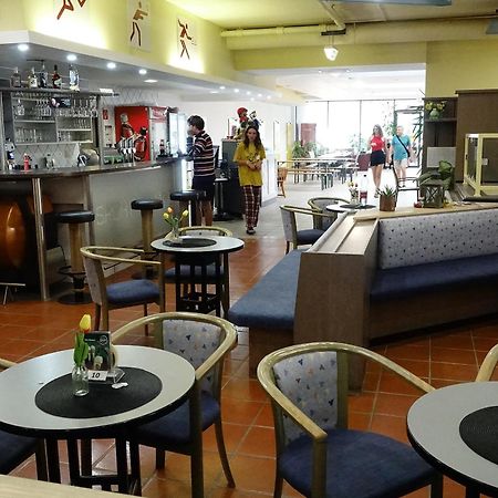Camping Sportzentrum Zeltweg - A Silent Alternative Ngoại thất bức ảnh